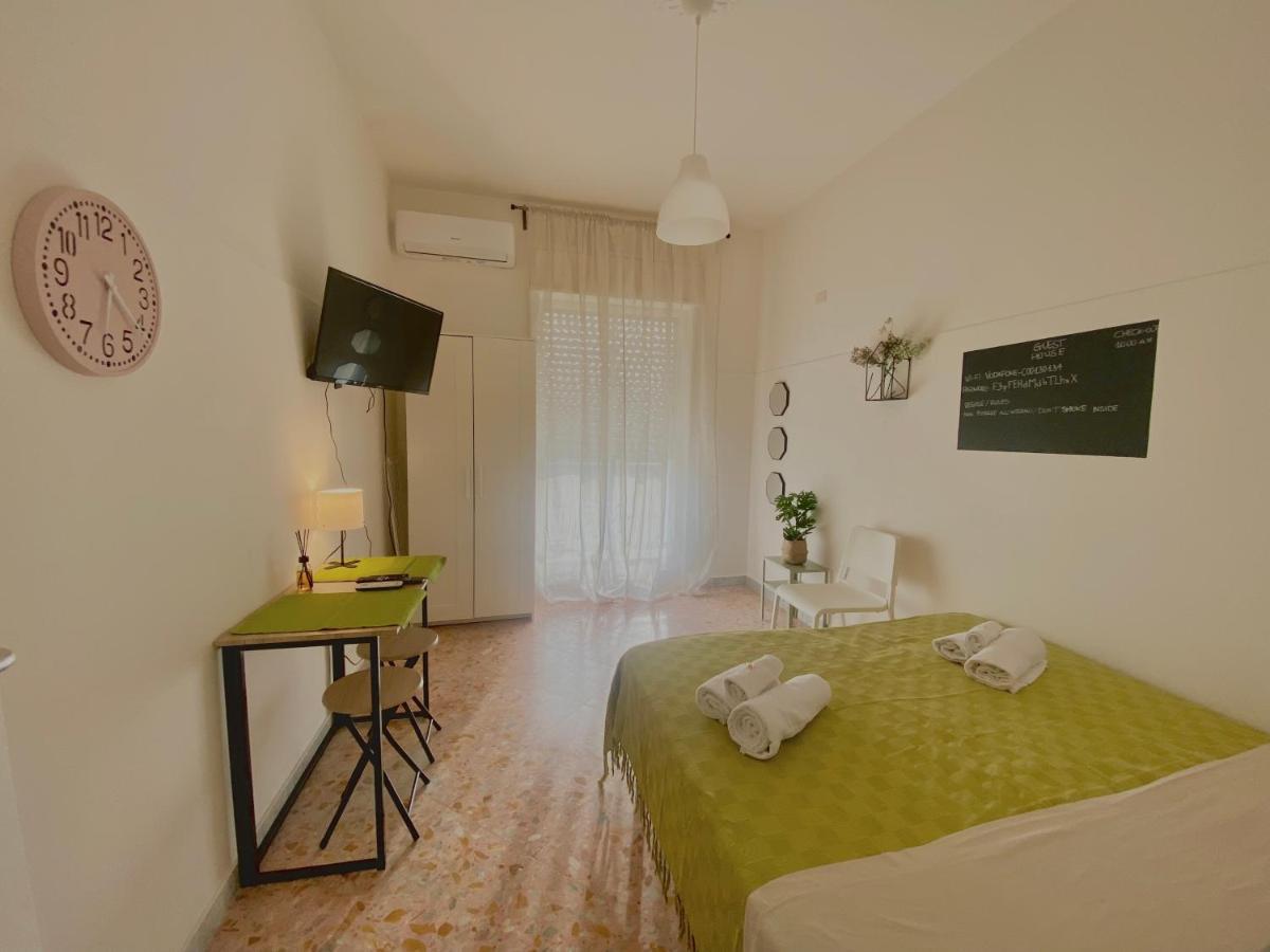 Guest House Service Modugno - Zona Industriale 외부 사진